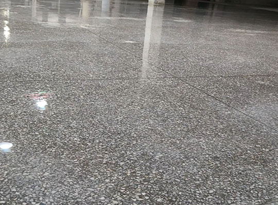 勝發(fā)衛(wèi)浴老廠水磨石舊地面翻新滲透型液體硬化劑地坪